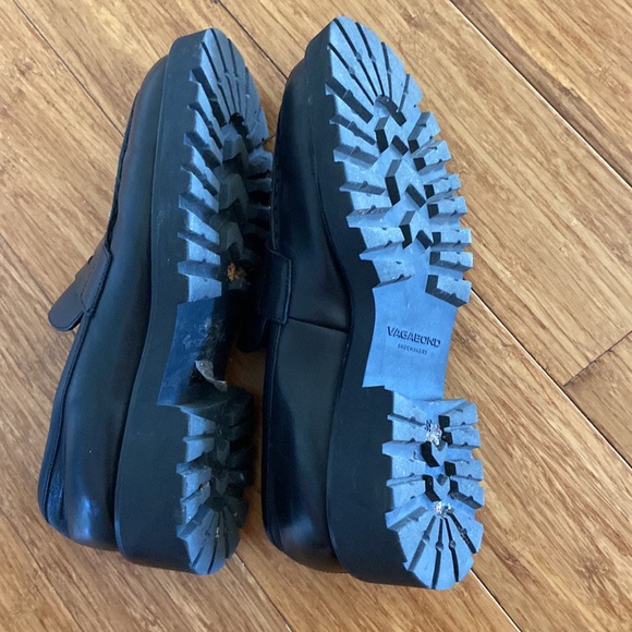 Vagabond Kenova Loafer - Picture 9 of 9